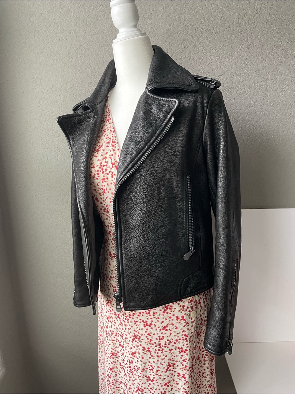 Witchery Black Leather Bomber Jacket Sz S NWOT